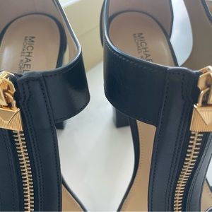 Michael Kors Heals - new never worn size 9.5